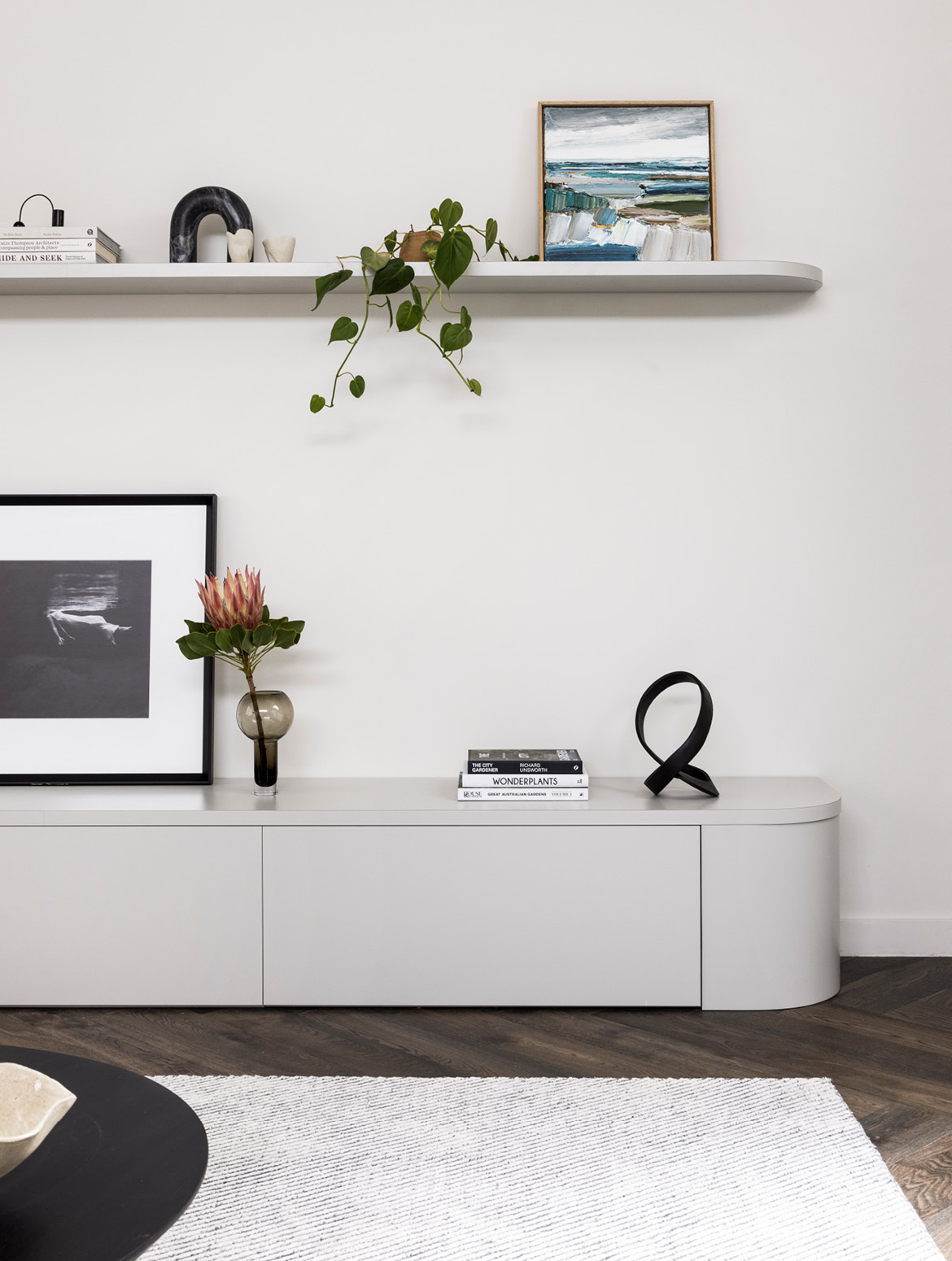 Pictured: Rufus Arch Sculpture and Harira Loop Object. Pictured: Rufus Arch Sculpture and Harira Loop Object.
